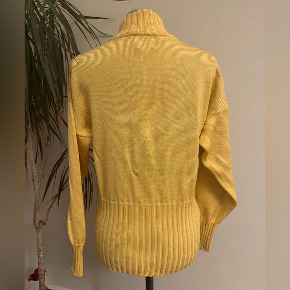 Vintage FIA Italia Handloomed Yellow Mock Neck Ribbed Sweater - Picture 2 of 6